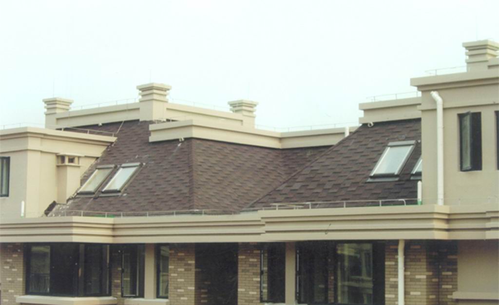 圣戈邦沥青瓦是通过国标认证的优质屋面瓦