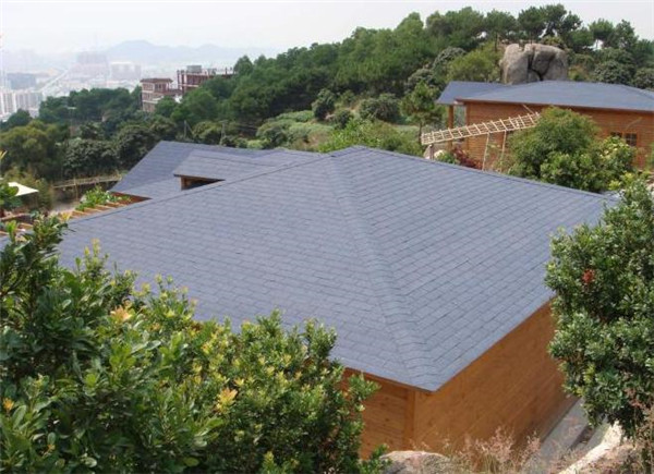 单层标准型沥青瓦应用于木质屋面